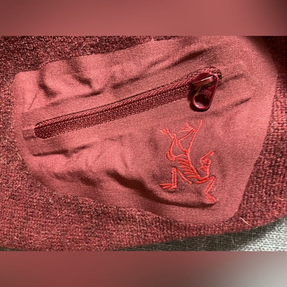 Arc’Teryx Fleece Quarter Zip - Picture 3 of 5